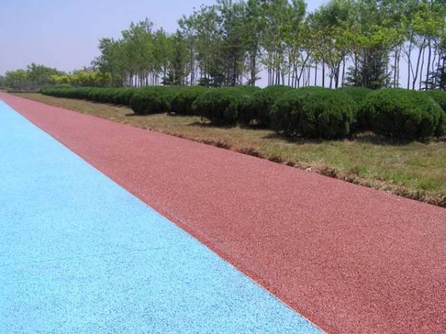 彩色透水混凝土地坪施工工藝全流程詳解 (河南秀地建筑材料專業指導)